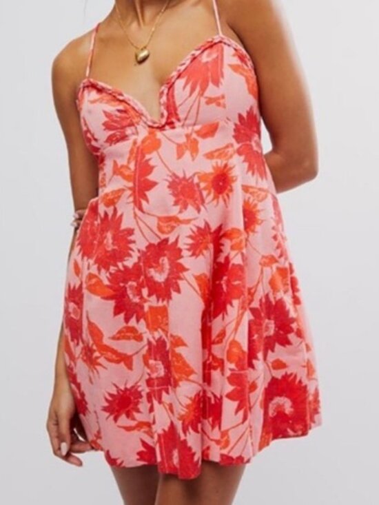 free people Dresses & Skirts - Free People Altura Printed Mini in Strawberry Lemonade Size Medium Linen Floral
